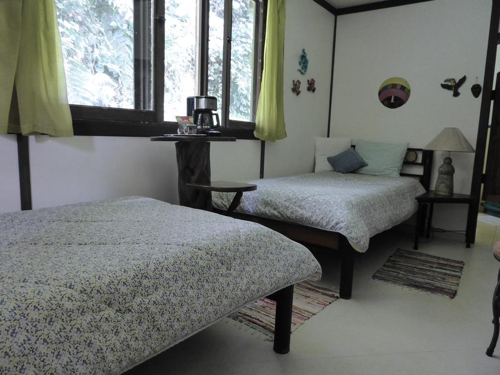 Lucky Bug Bed And Breakfast Nuevo Arenal Zimmer foto