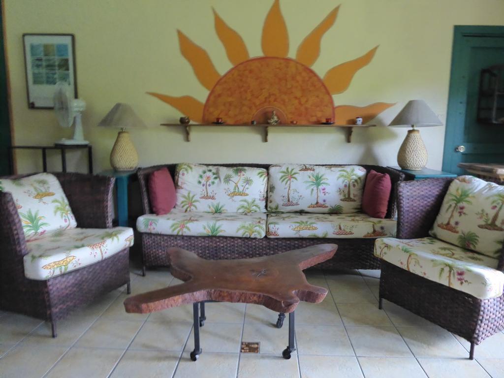 Lucky Bug Bed And Breakfast Nuevo Arenal Zimmer foto